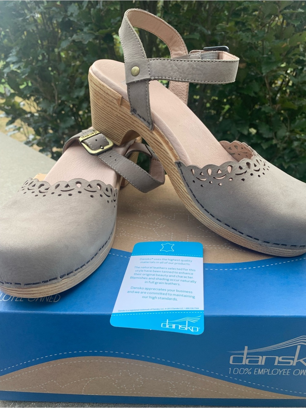 Dansko Marta Clogs - Picture 3 of 6